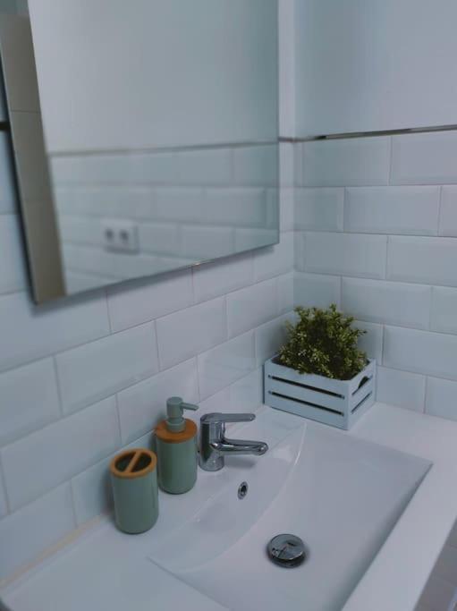 Apartamento Acerota, Con Parking Gratuito 科爾多瓦 外观 照片